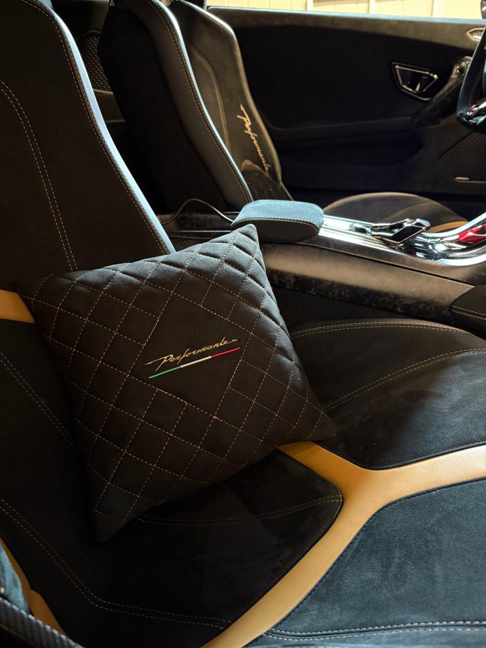 Black Alcantara Leather Pillows for Lamborghini Huracan Performante – Set of 2