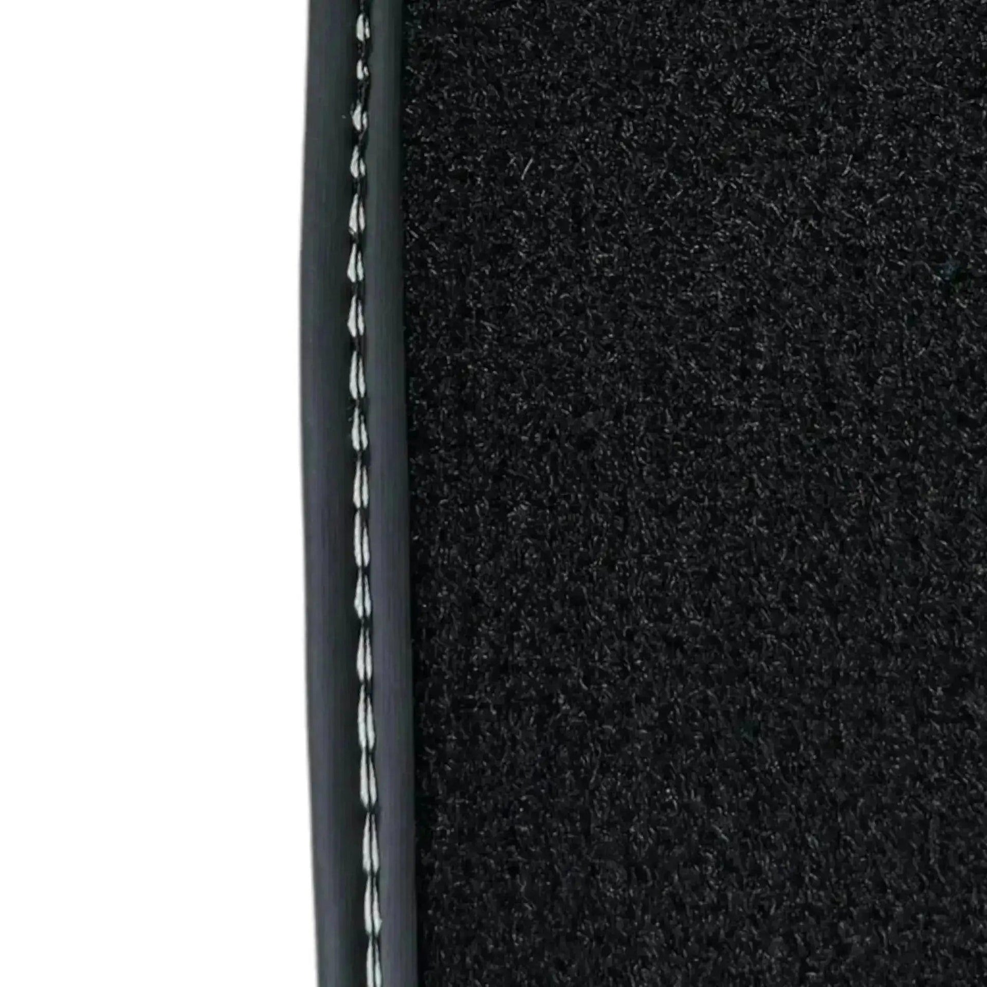 Black Floor Mats for Toyota Yaris 1 5 Doors (1999-2006) - AutoWin