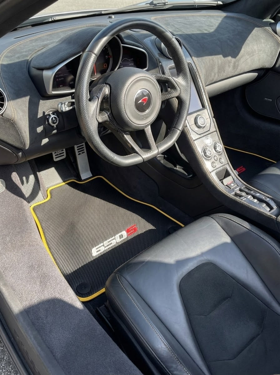 Gray Floor Mats For McLaren 650S Tailored - AutoWin.EU