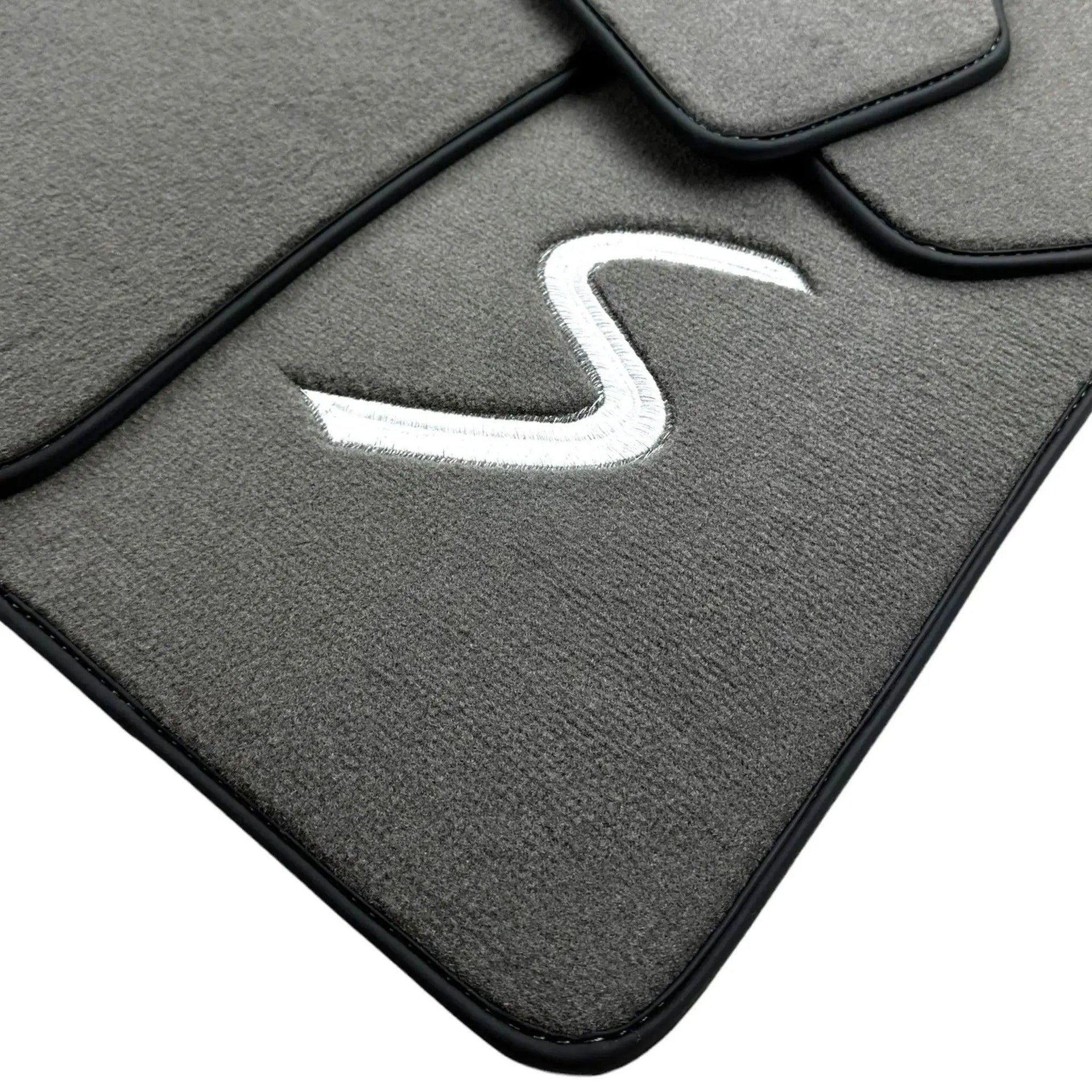 Grey Floor Mats for Mini Cooper / One F56 3-Doors (2014-2023) - AutoWin