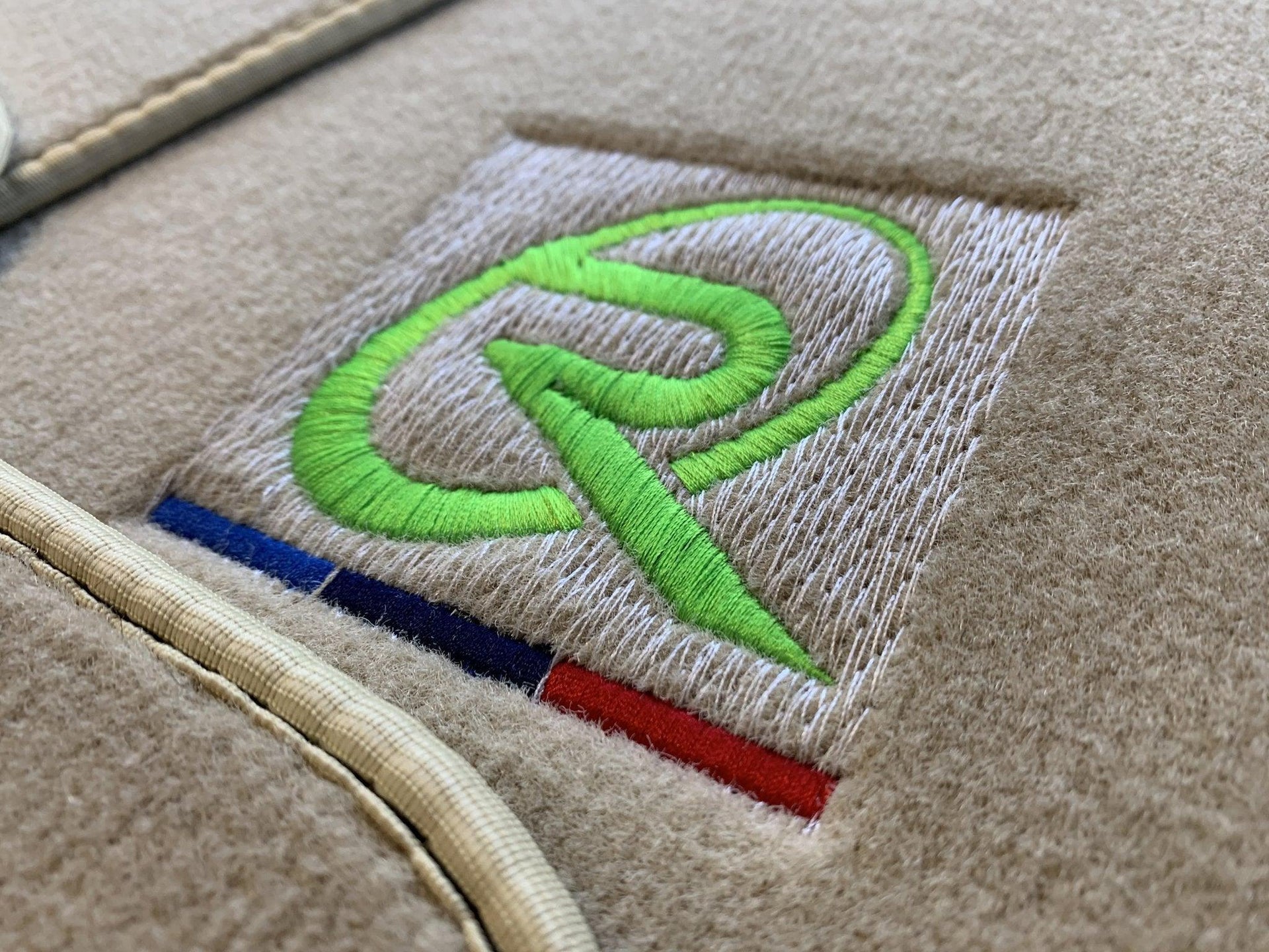 Beige Mats For BMW 7 Series E38 Long | ER56 Design - AutoWin