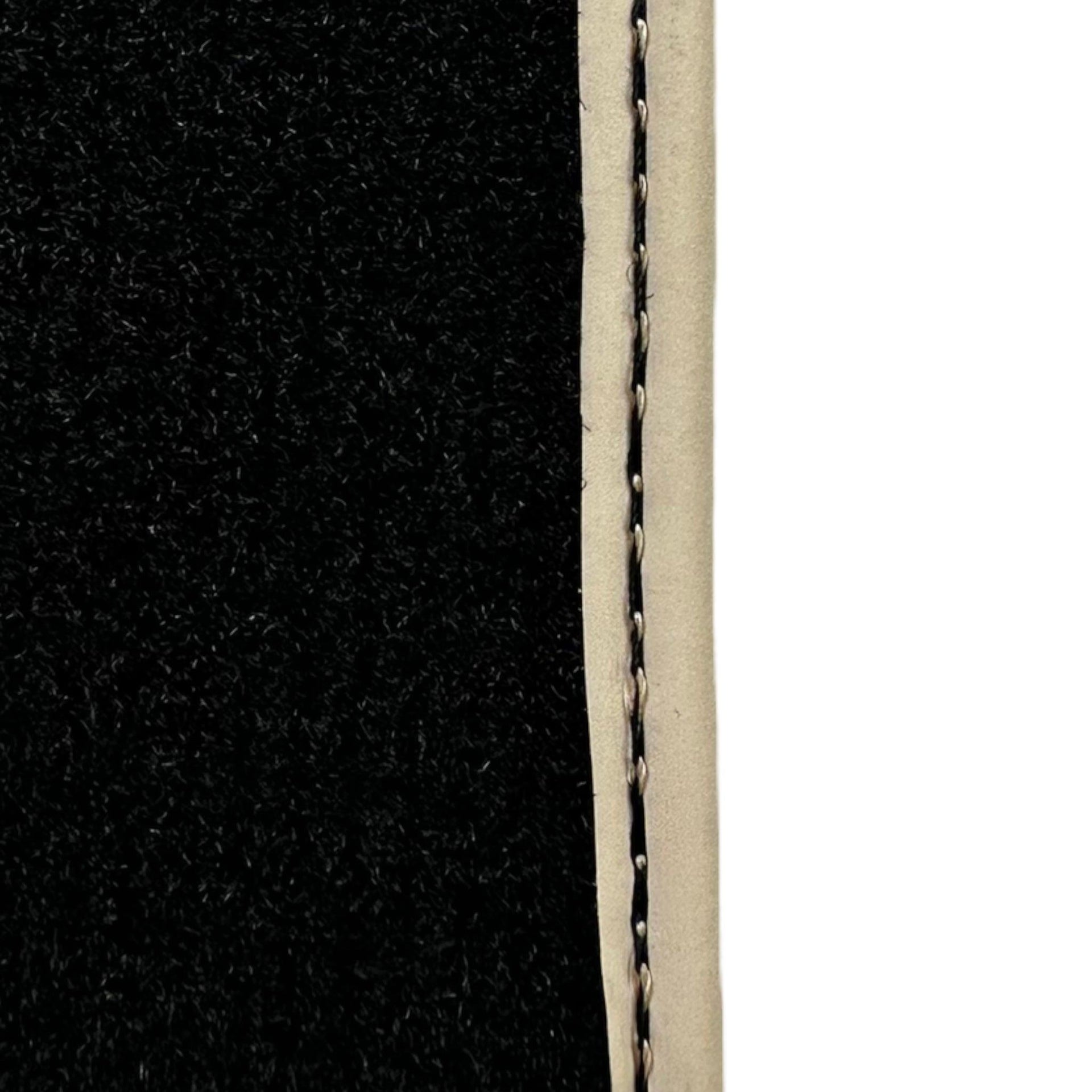 Black Floor Mats For Honda Civic VI (1995-2000) ER56 Design - AutoWin