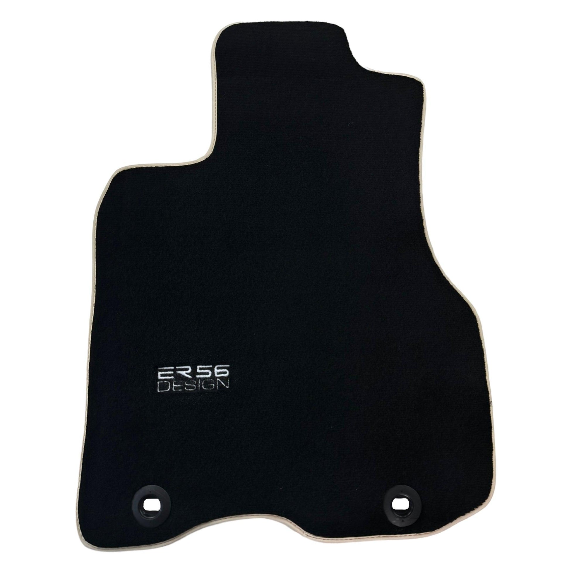 Black Floor Mats For Honda CR-V (2002-2006) ER56 Design - AutoWin