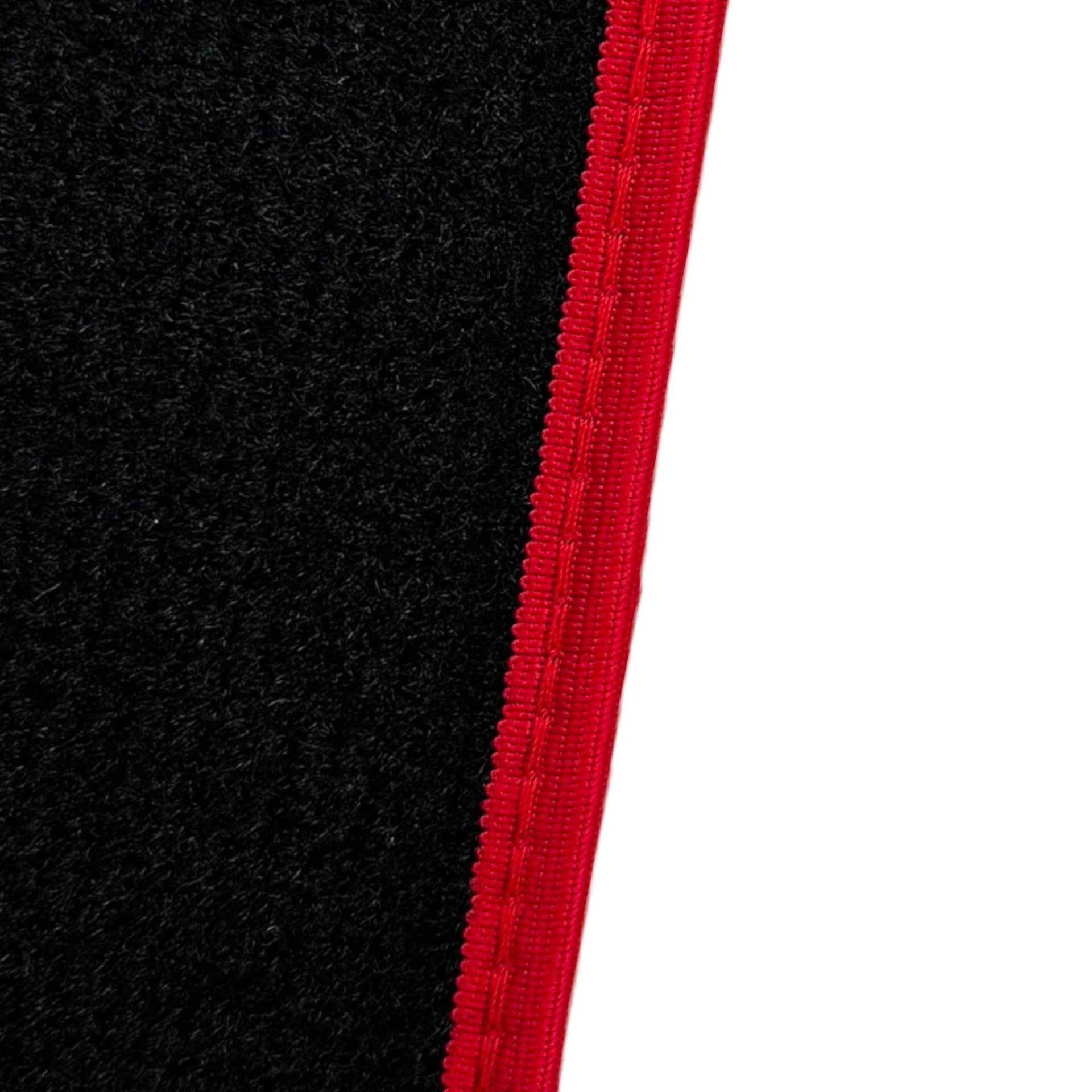 Black Floor Mats for Toyota Auris (2007-2012) - AutoWin