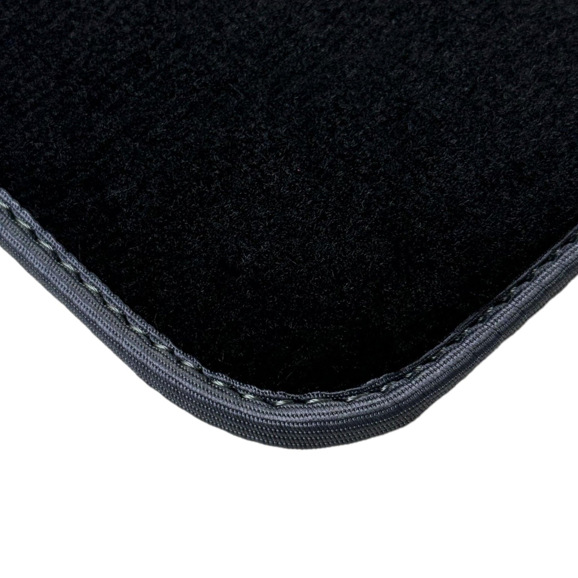 Black Mats For BMW G61 (2023-2026) Touring | Gray Trim - AutoWin