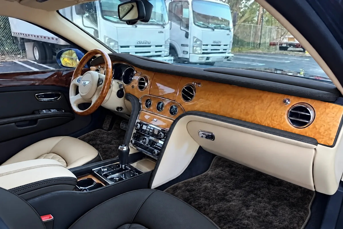 Tapis de sol Sur mesure en moquette avec cuir pour Bentley Mulsanne (2010-2020)