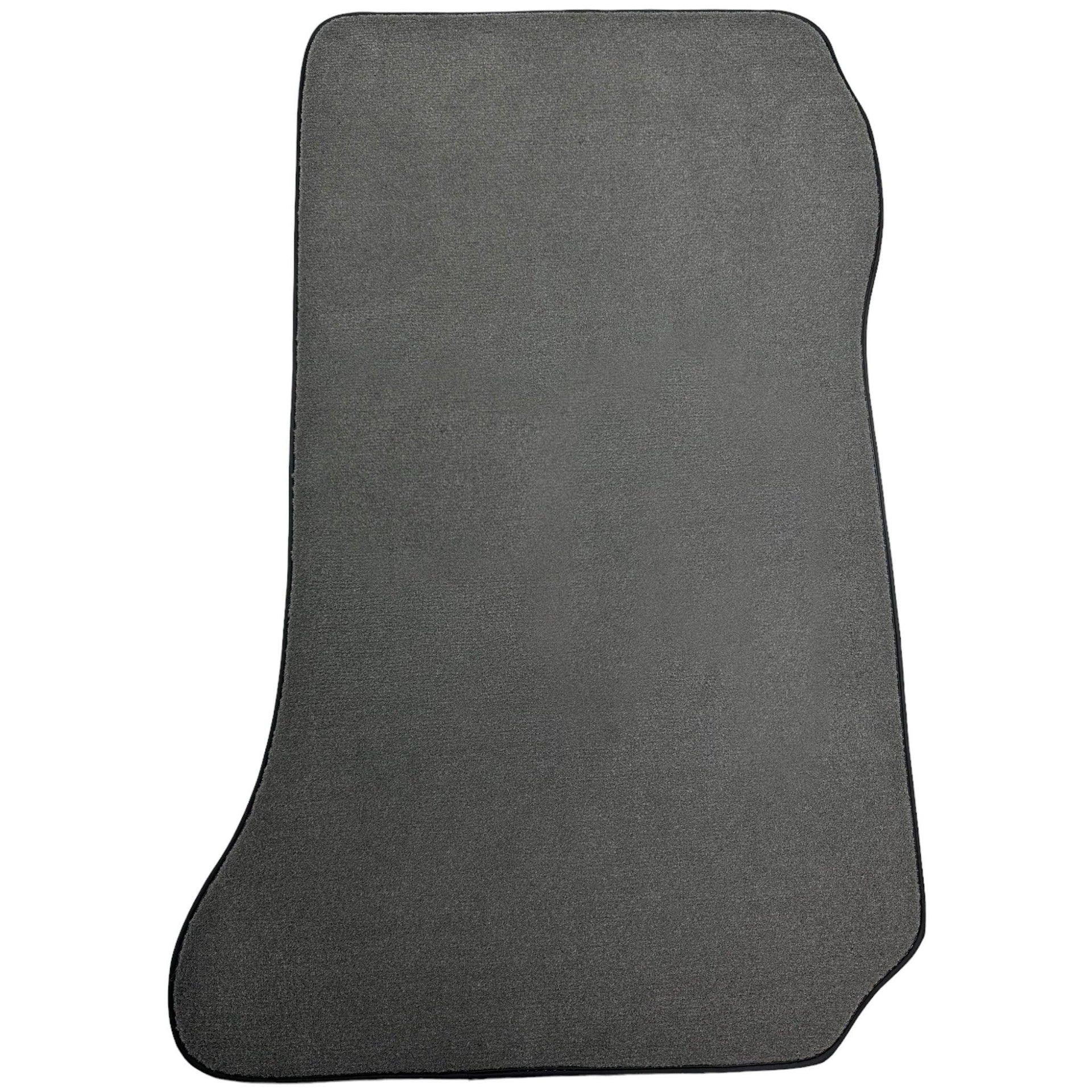Grey Floor Mats For Mercedes-Benz C-Class W204 (2007-2014) - AutoWin