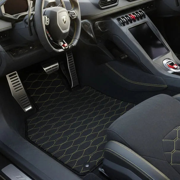 Interior look of floor mats for Lamborghini Huracan STO (2021-2024)