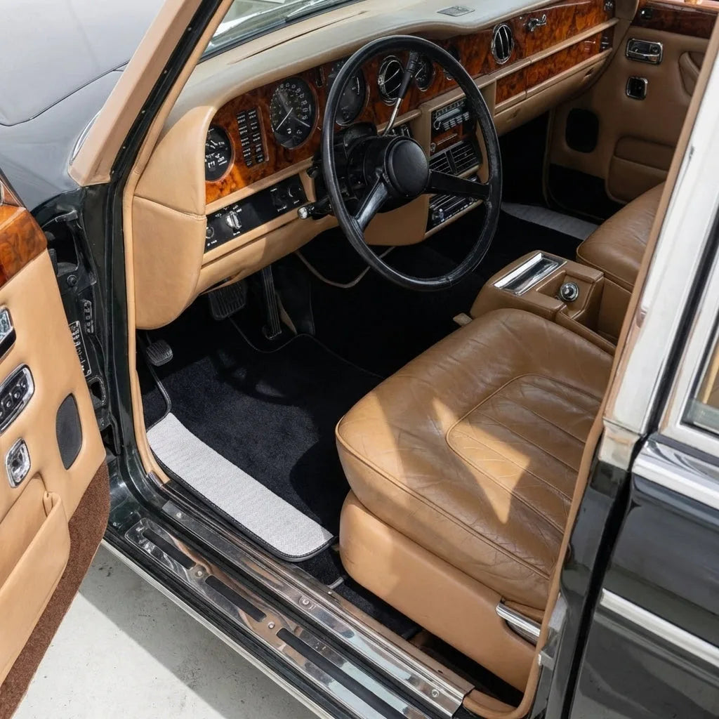 Interior look of floor mats for Rolls Royce Wraith 2013–2023