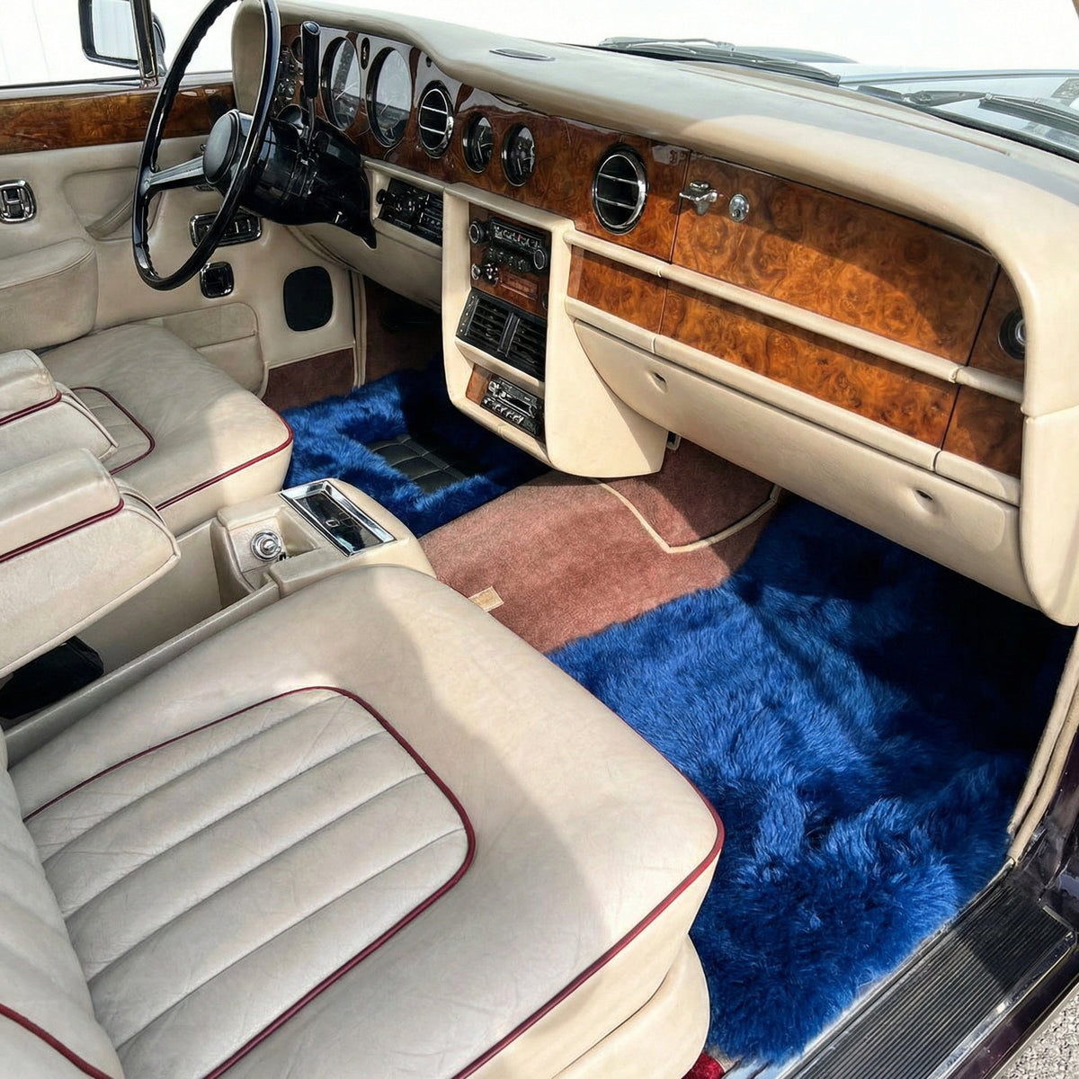 Navy Blue Sheepskin Floor Mats for Rolls Royce Shadow (1965-1977) | ER56 Design