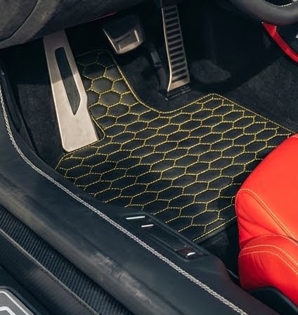 Personalisierbare Leder-Fußmatten mit Divario-Muster für Lamborghini Temerario (2025-2026) - AutoWin