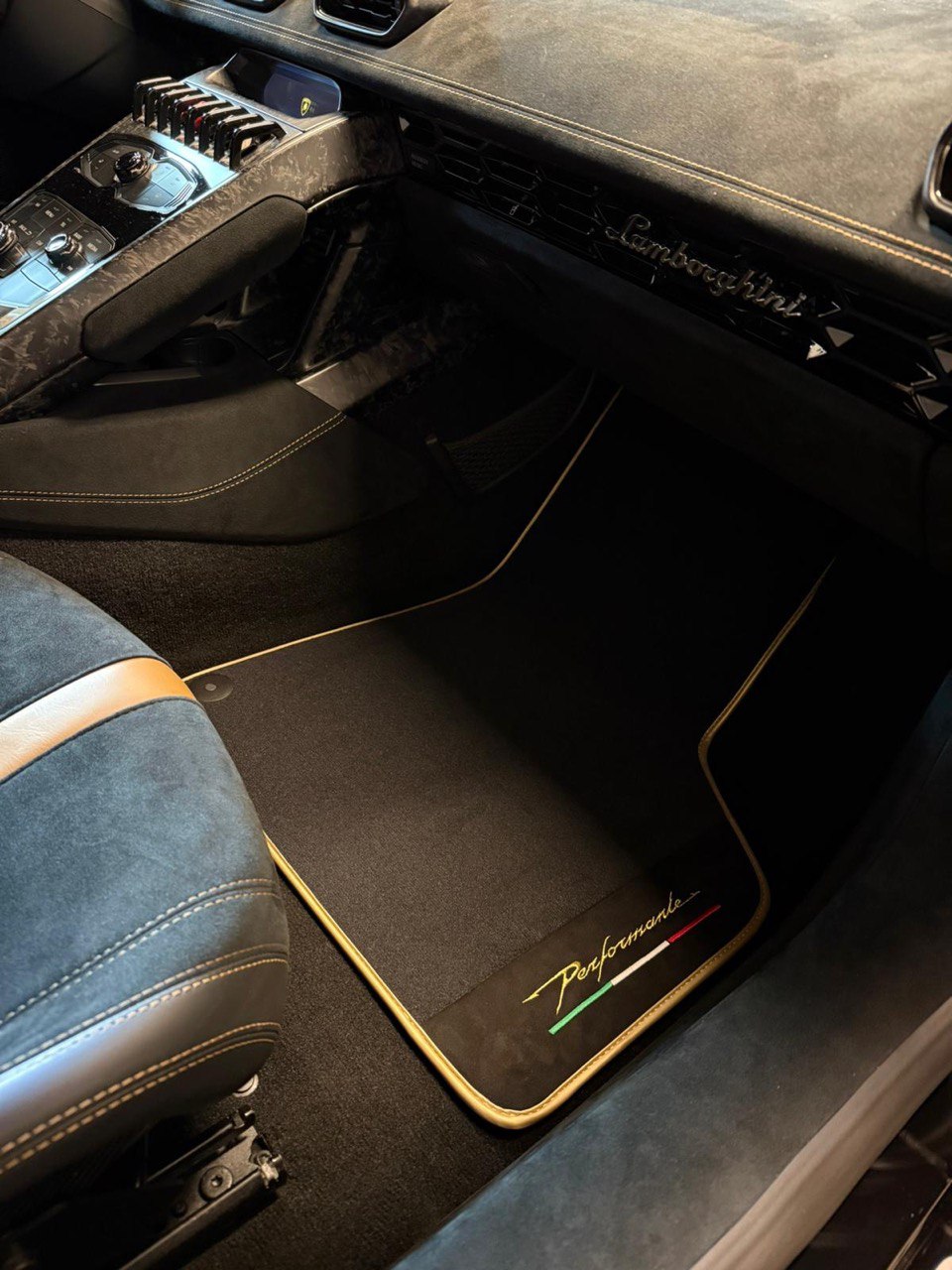 Black Floor Mats for Lamborghini Huracan Performante with Alcantara – Optional Alcantara Pillows Set of 2