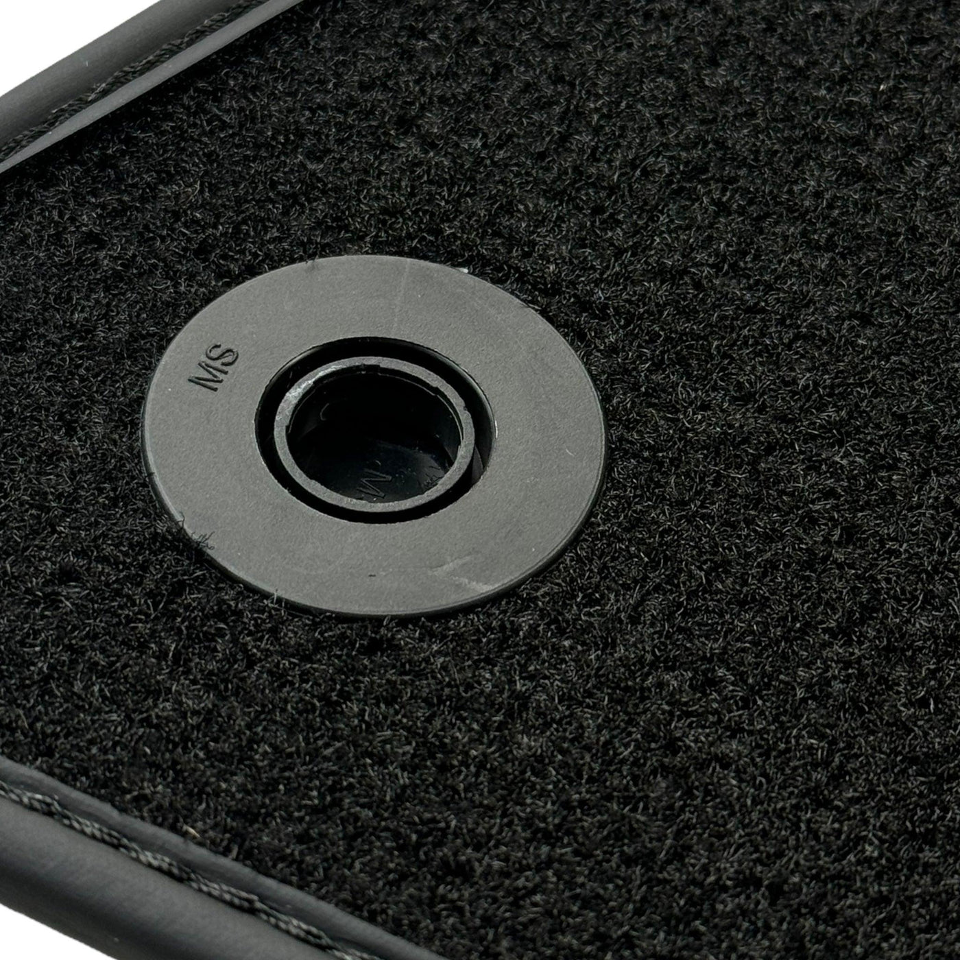 Black Floor Mats for Mercedes Benz C218 Coupe Facelift with Carbon | ER56 Performance - AutoWin