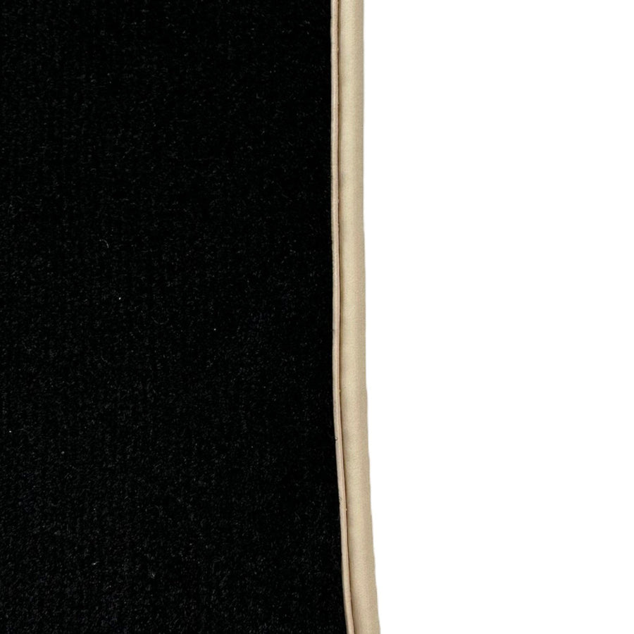 Black Floor Mats For Toyota Corolla CR1 (2019) - AutoWin