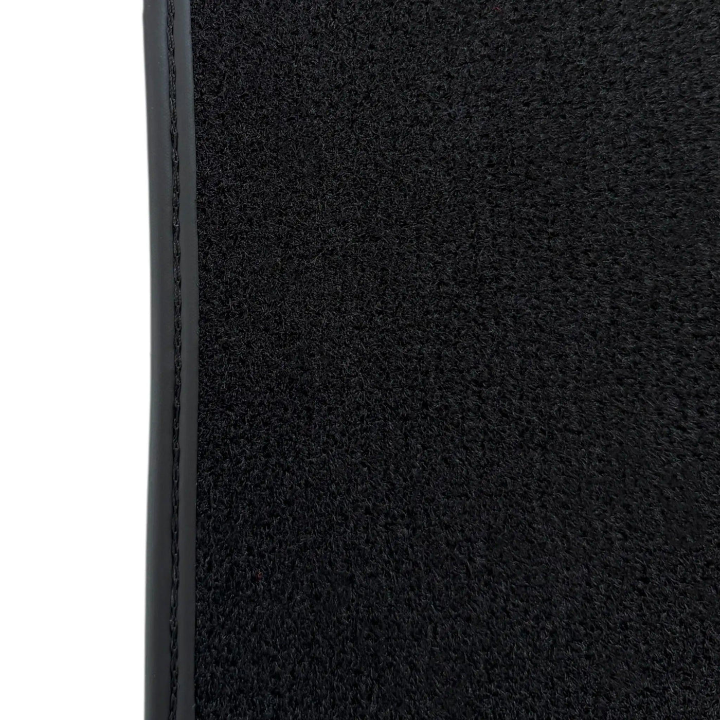 Black Floor Mats for BMW M5 G90 (2023-2026) Sedan | Green Leather Borders