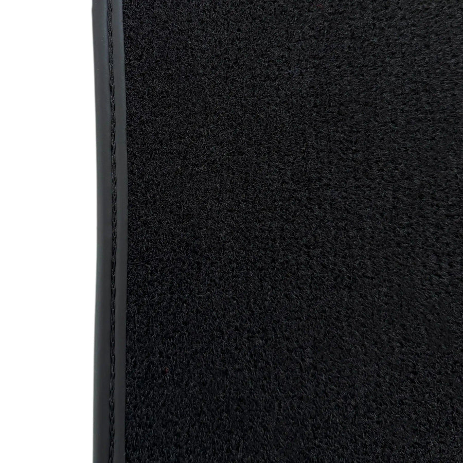 Black Floor Mats for BMW Gran Tourer F46 (2015-2022) 7 Seats | Green Leather Borders