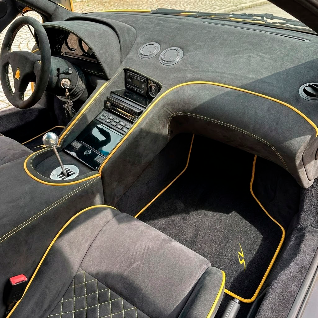 Tapis de voiture en cuir personnalisables avec motif de diamant unique pour Lamborghini Diablo (1990-2001) - AutoWin
