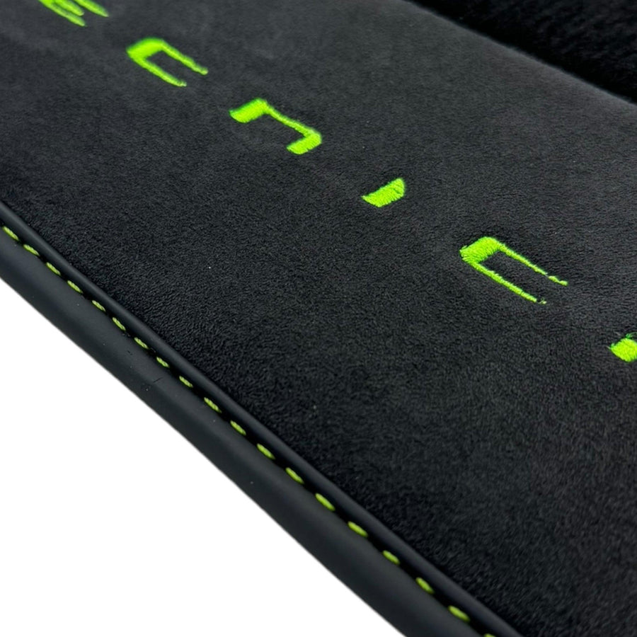 Black Floor Mats for Lamborghini Huracan Tecnica with Alcantara Leather - AutoWin