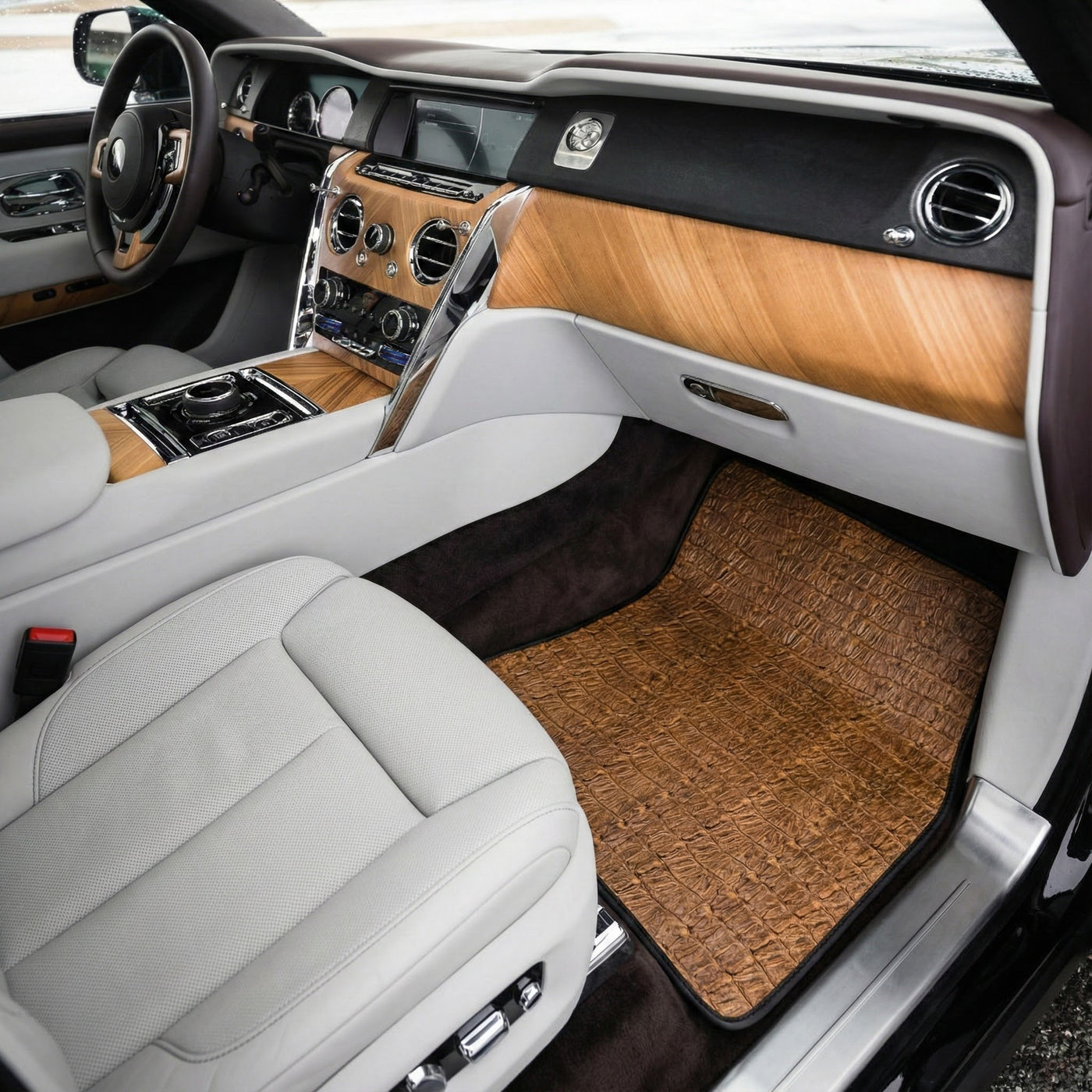 Auto-Fußmatten aus Leder mit Krokodilprägung für Rolls-Royce Cullinan (2018–2025)