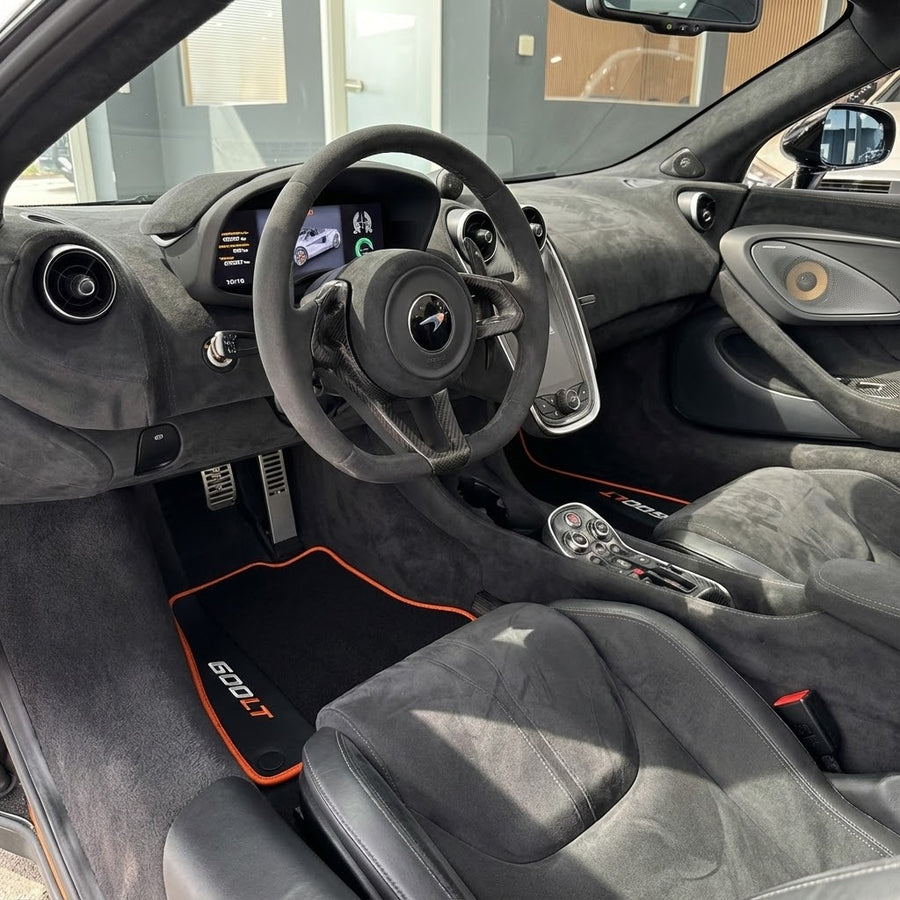 Tapis de voiture noirs pour McLaren 600 LT (2018-2020) avec cuir Alcantara