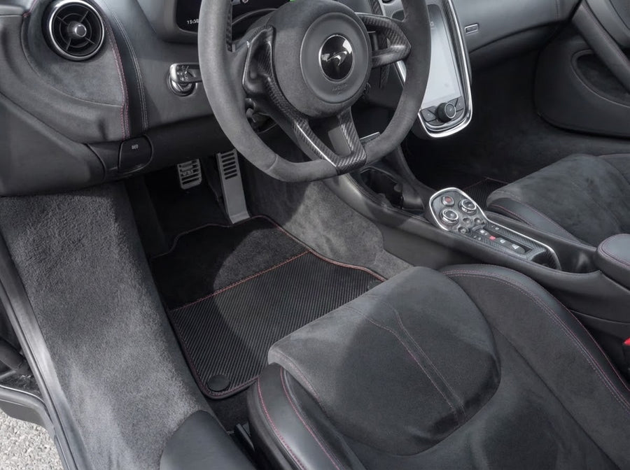 Tapis de voiture sur mesure pour McLaren 570S (2015-2021) Tapis noirs sur mesure avec carbone