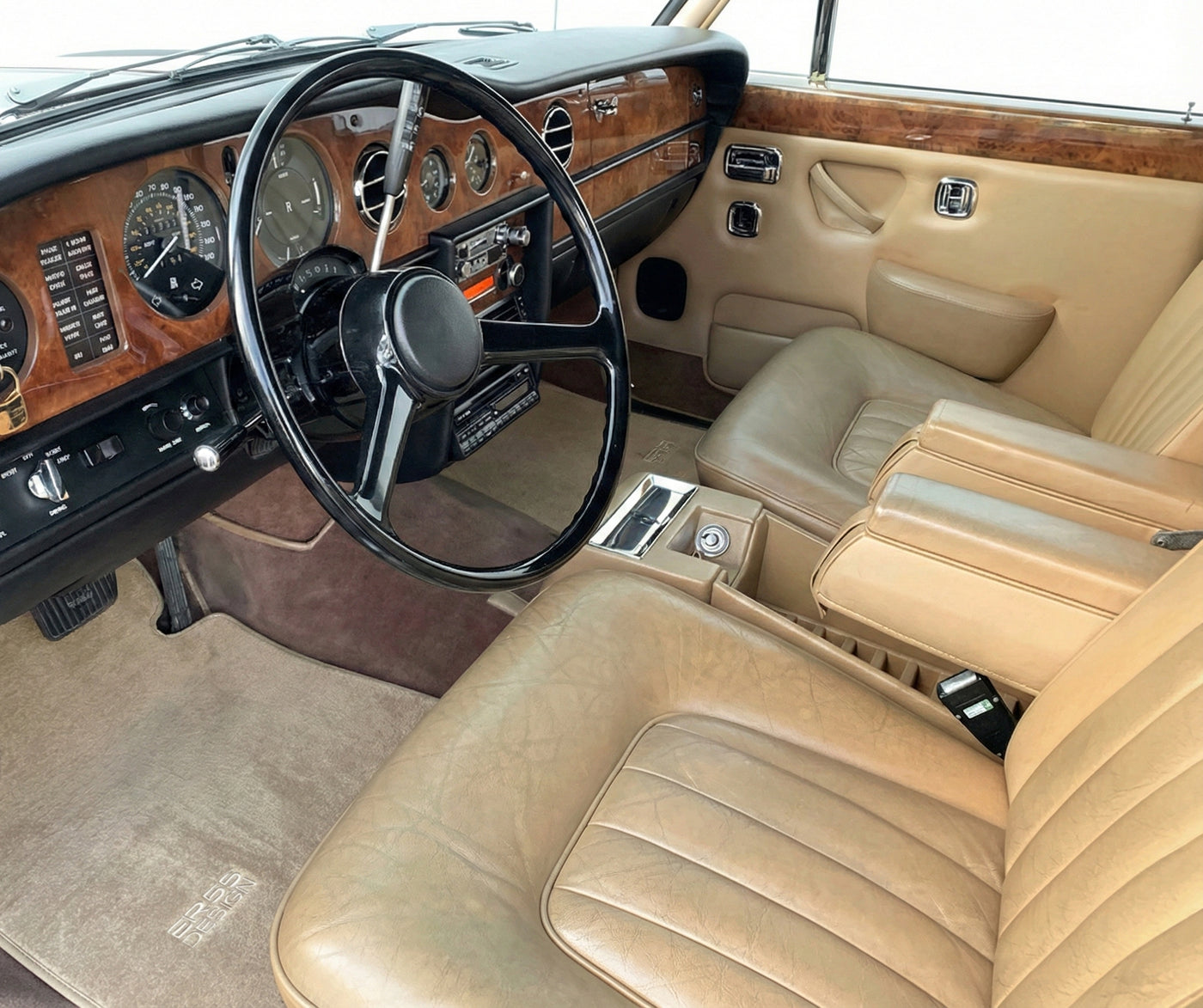 Fußmatten für Rolls Royce Shadow 1965-1977 Beige Er56 Design