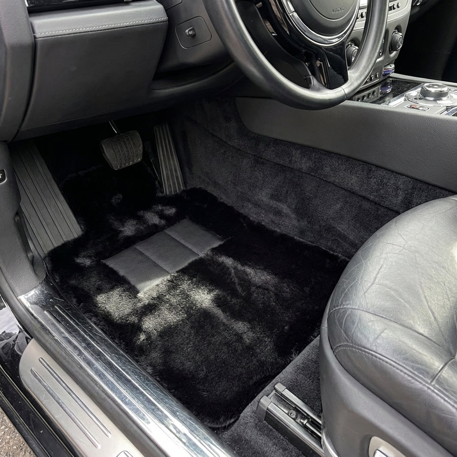 Tapis de voiture en peau de mouton noire pour Rolls-Royce Ghost Series II (2021-2024) Édition sans marches