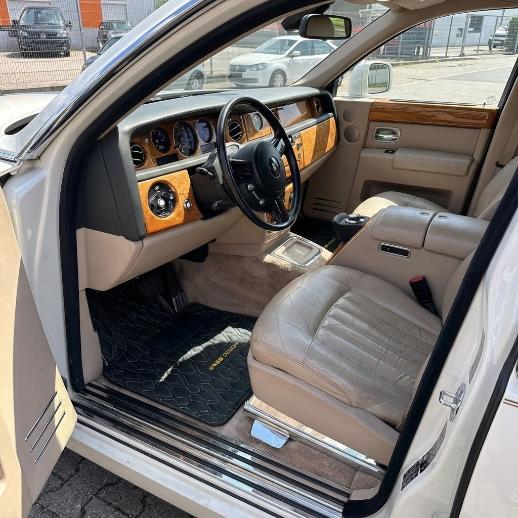 Black Leather Floor Mats for Rolls-Royce Phantom VIII (2017-2024) ER56 Design