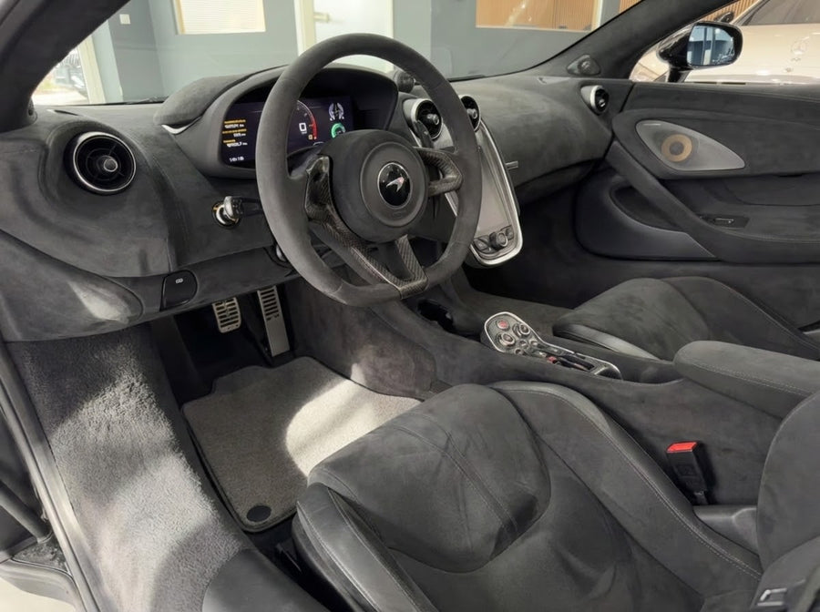 Fußmatten für McLaren 720S Grau Maßgeschneiderte Teppiche Set AutoWin
