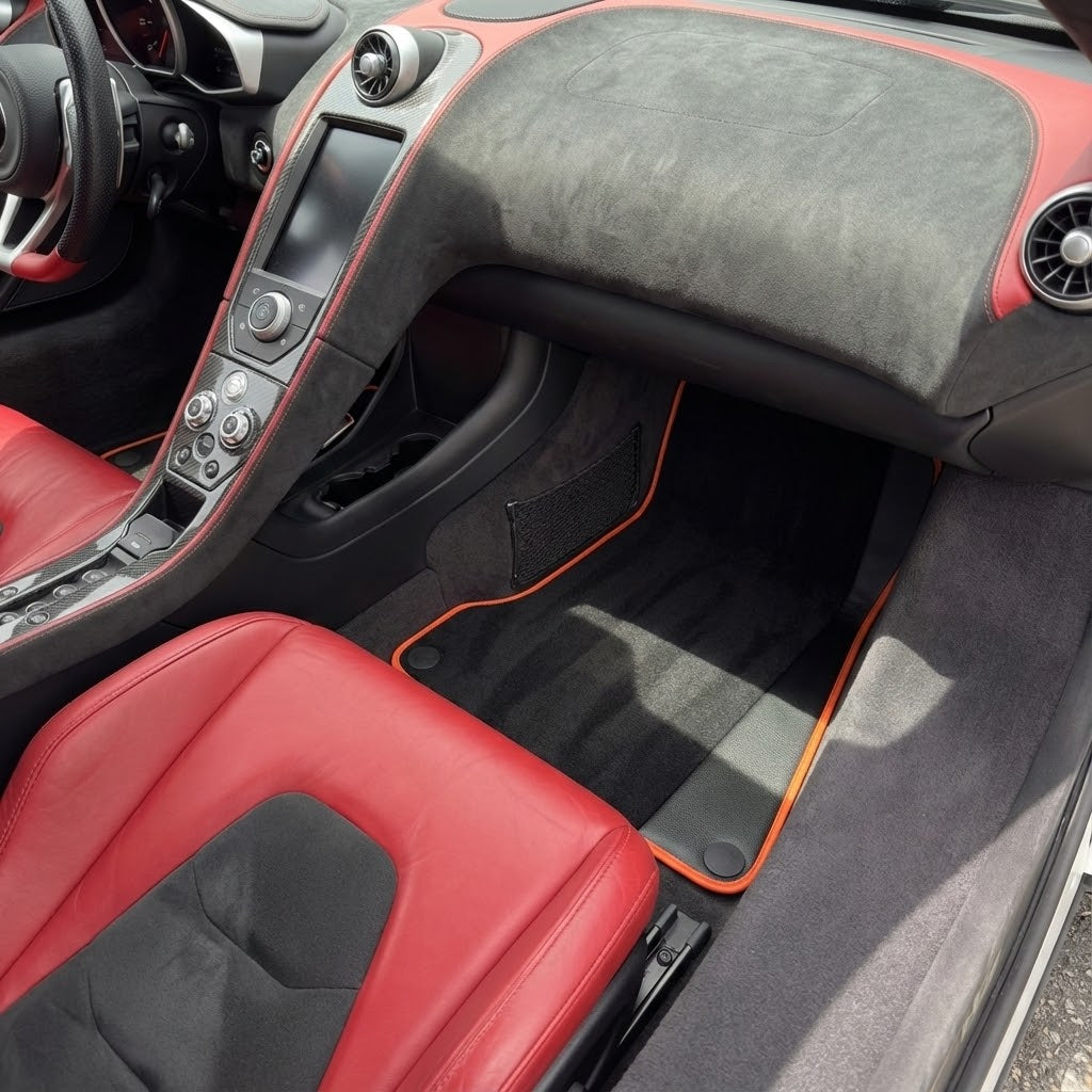 Tapis de voiture noirs pour McLaren MP4-12C (2011–2014) avec cuir Alcantara