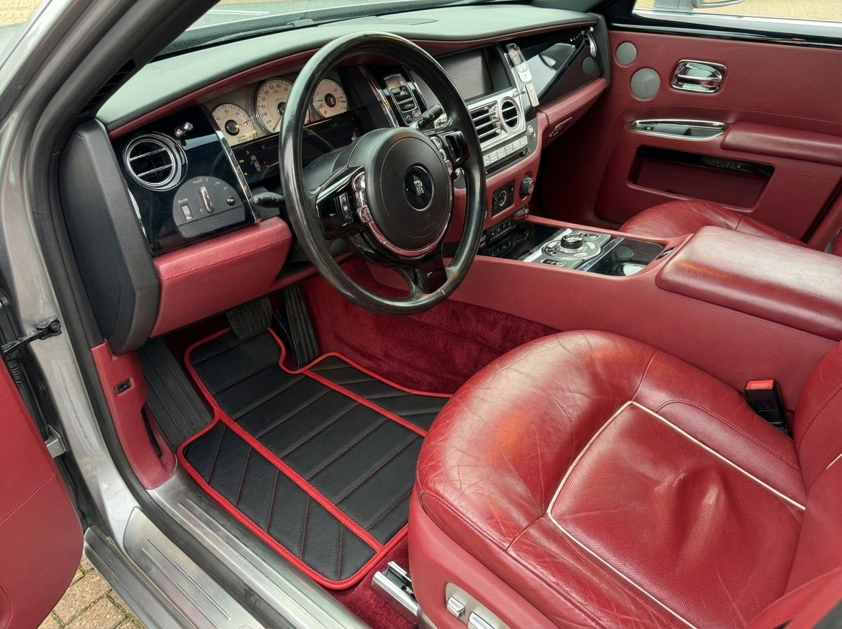 Tapis de voiture noirs pour Rolls Royce Ghost Série I 2010-2020 avec bords en cuir gris - AutoWin