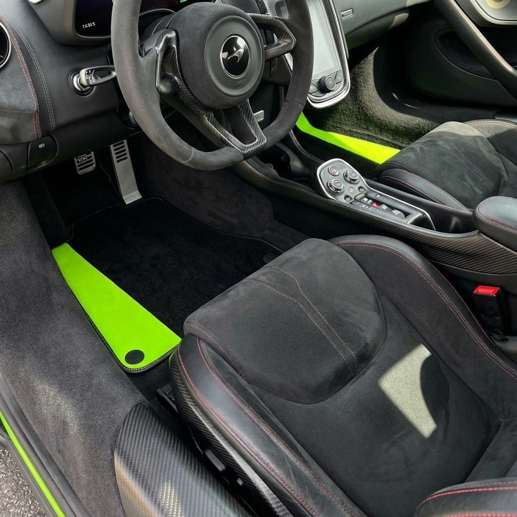 Tapis de voiture noirs personnalisables pour McLaren 570S (2015-2021) avec cuir vert