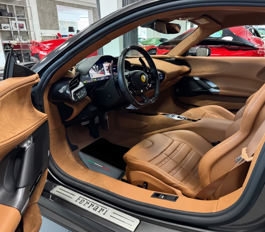 Tapis de voiture noirs pour Ferrari SF90 Stradale