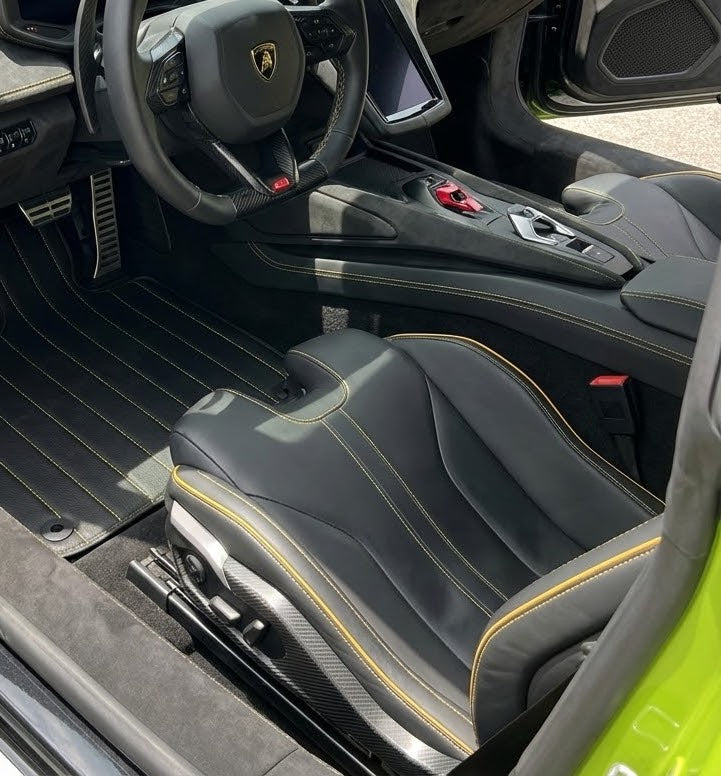 Personalisierbare Leder-Fußmatten mit Divario-Muster für Lamborghini Temerario (2025-2026) - AutoWin