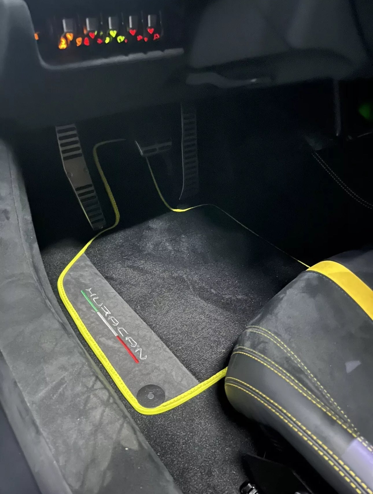 Black Floor Mats for Lamborghini Huracan With Alcantara Leather Yellow Trim