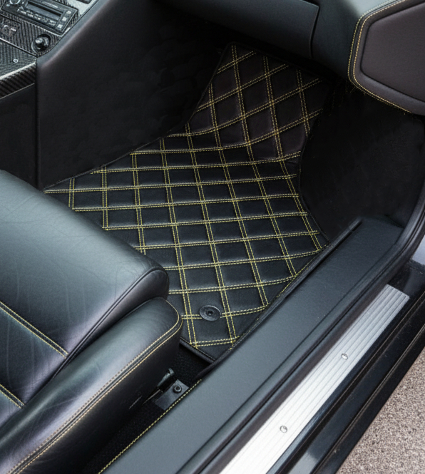 Customizable Leather Floor Mats with Double Diamond Pattern for Lamborghini Diablo (1990-2001)