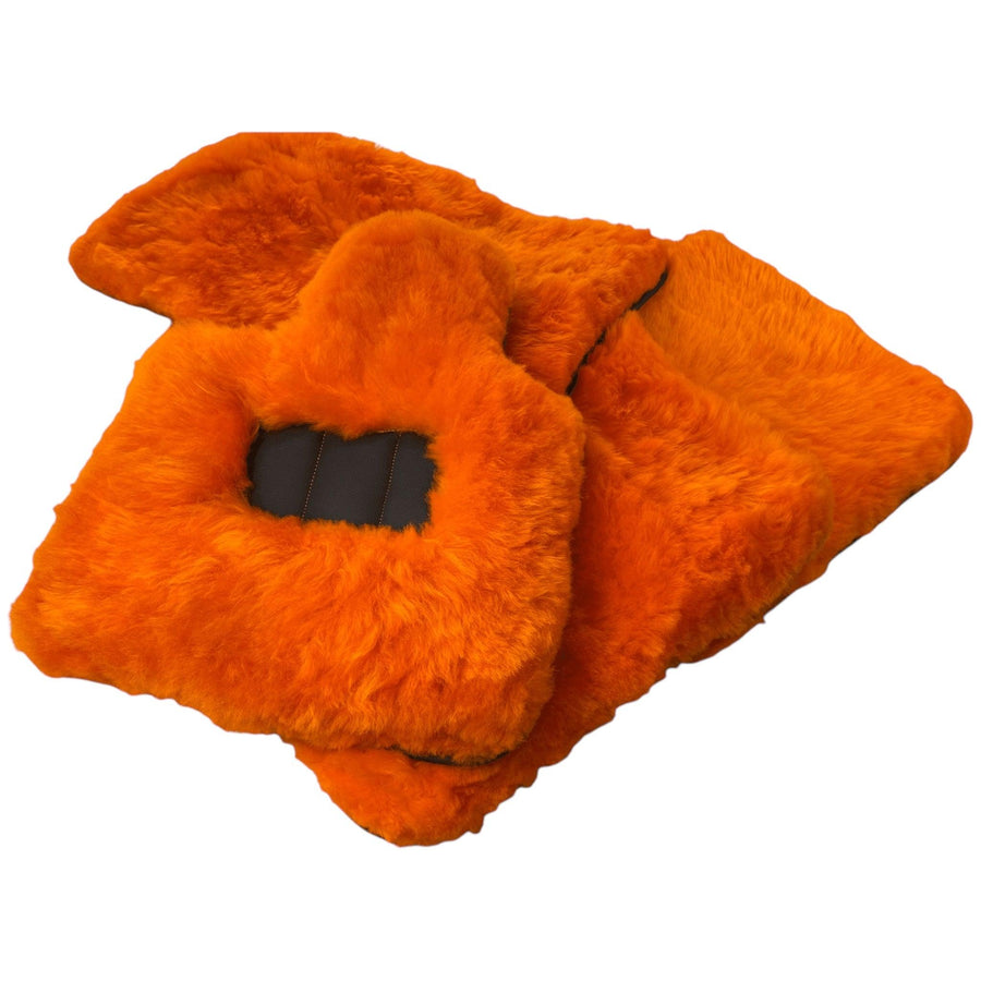 Sheepskin Floor Mats for Aston Martin V12 Vanquish S (2004-2007)