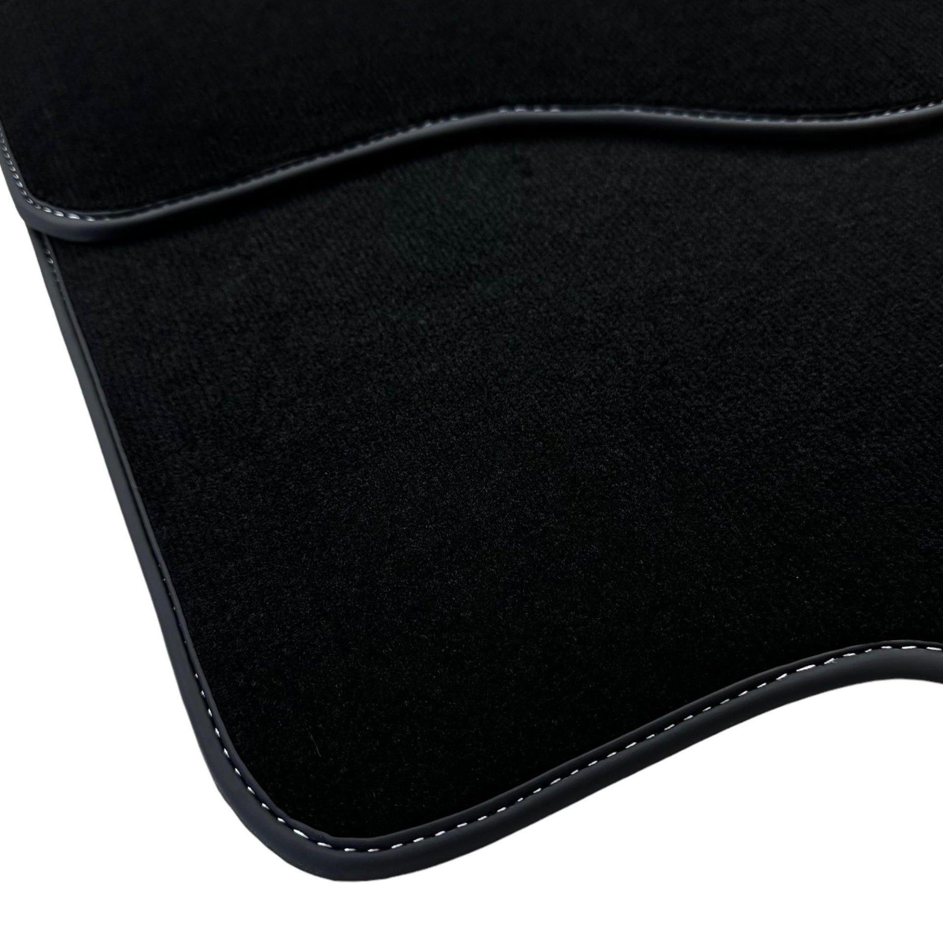 Black Floor Mats For A6 - C8 Sedan (2018-2023) - AutoWin