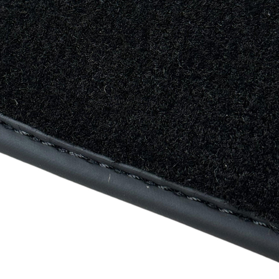Black Floor Mats for Aston Martin DBS Superleggera (2018-2023) Coupe - AutoWin