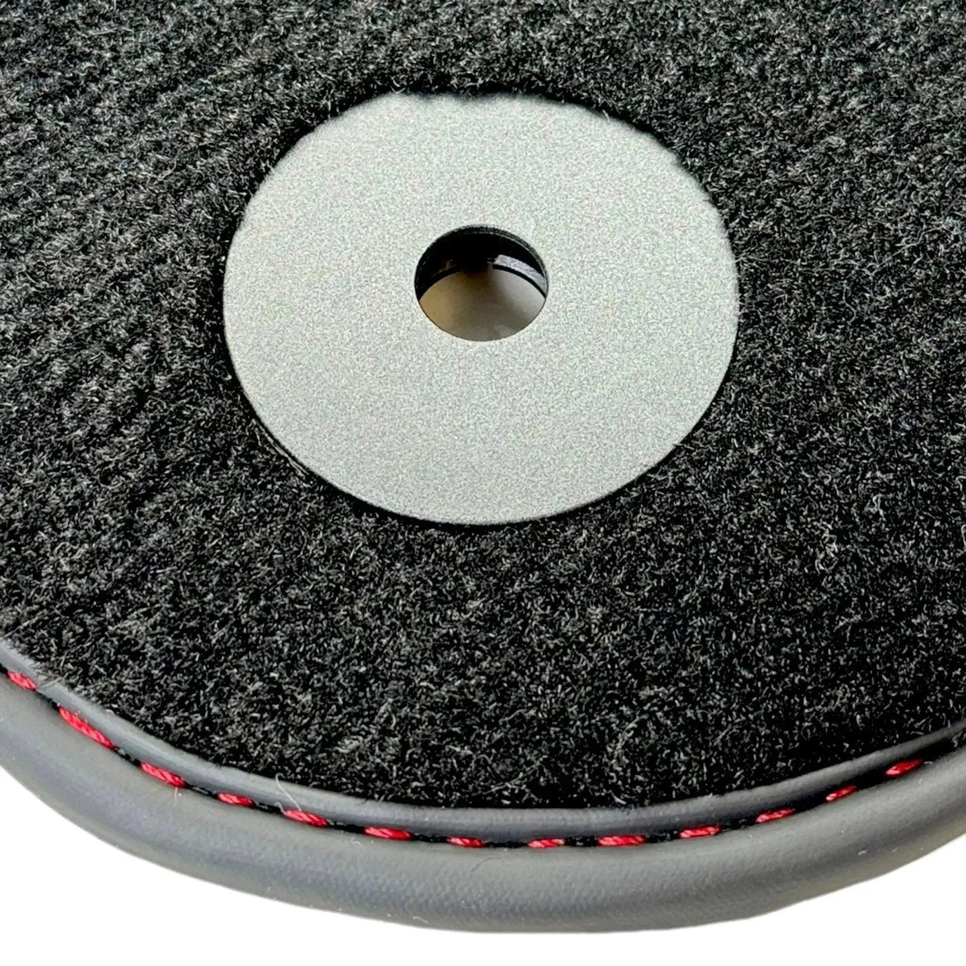 Black Floor Mats for Bentley Bentayga (2015-2023) with Red Leather | ER56 Design - AutoWin