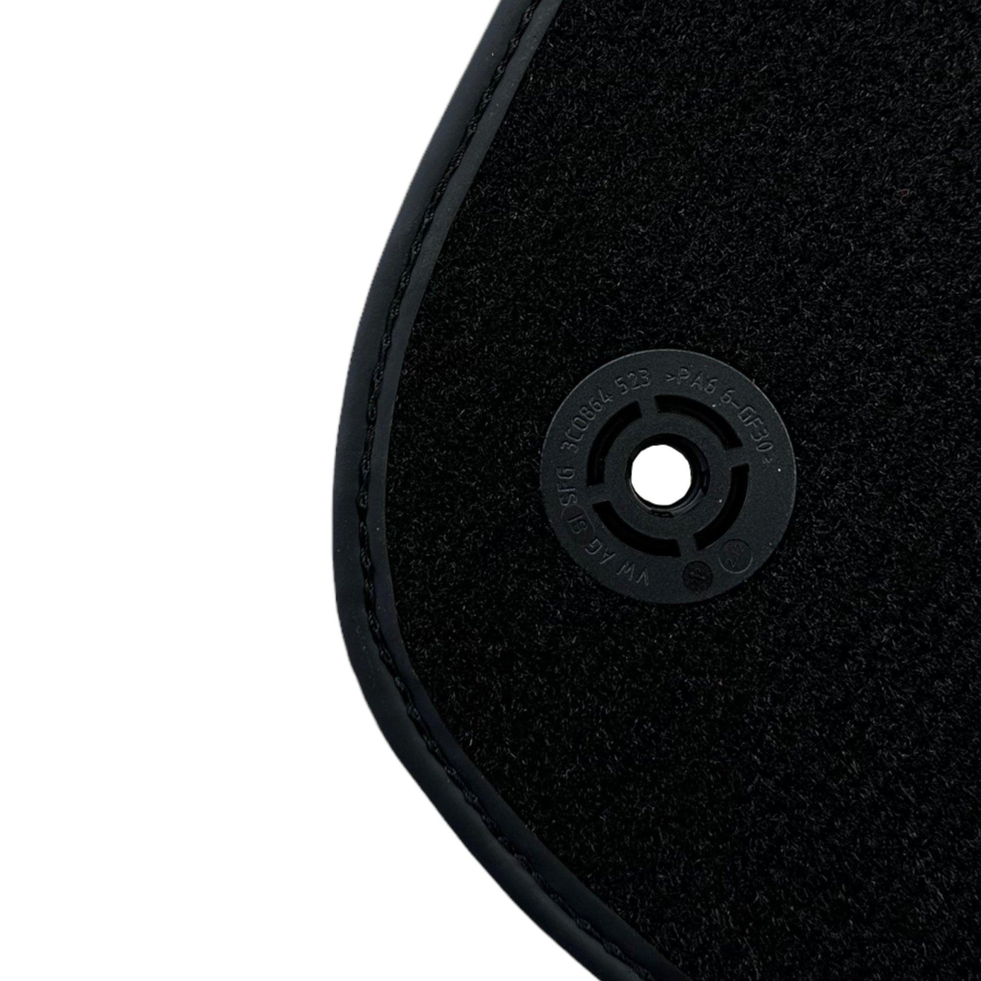 Black Floor Mats For Bentley Continental GTC Convertible (2018–2023) - AutoWin