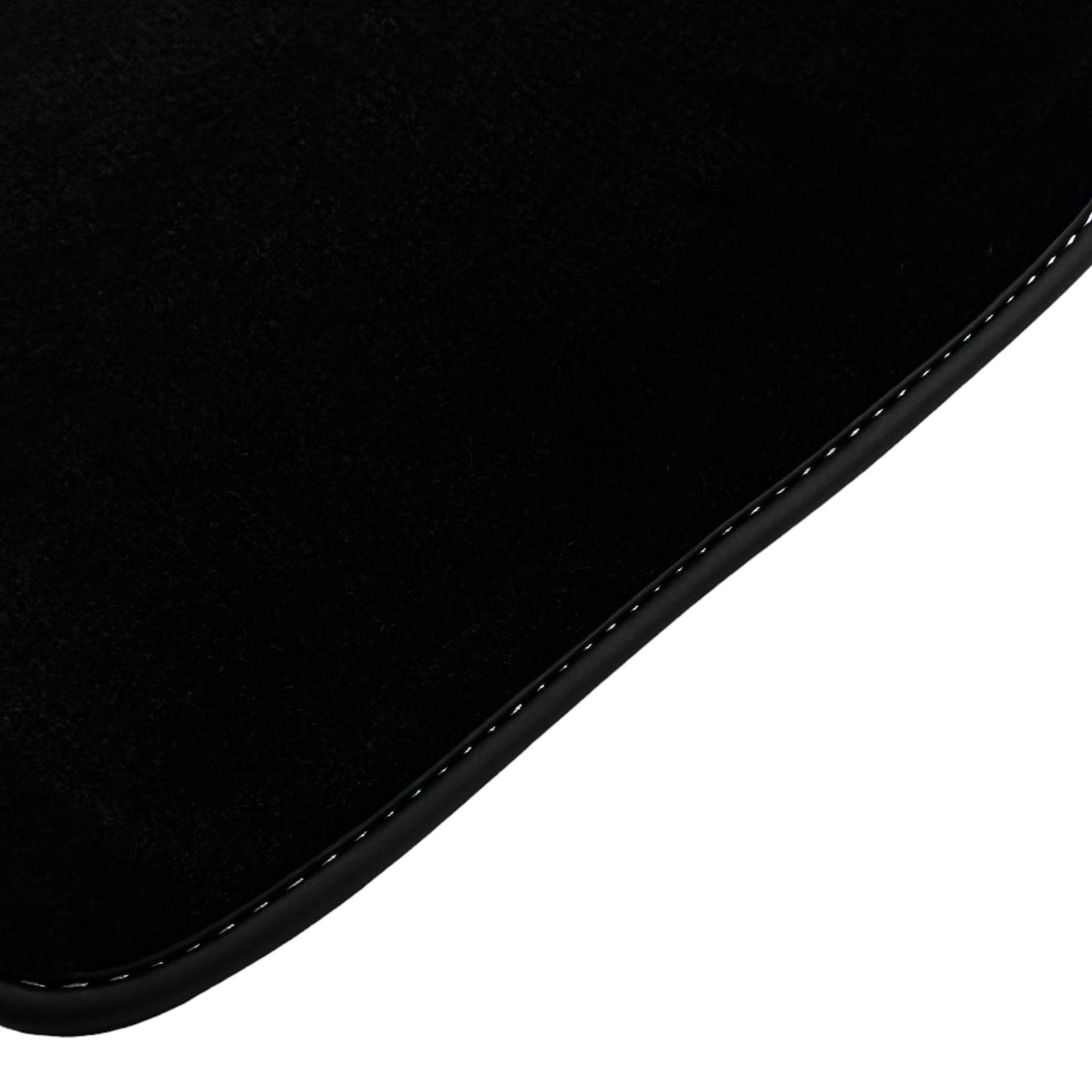 Black Floor Mats for Kia Carnival (1998-2002) - AutoWin