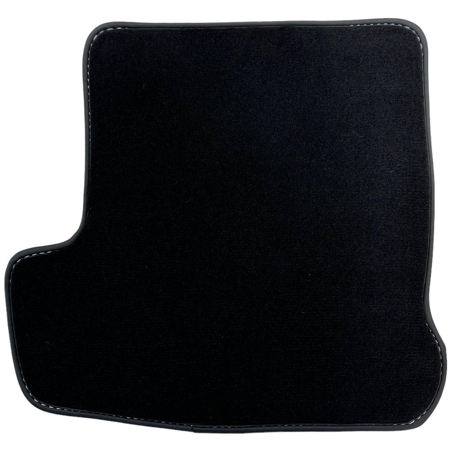Black Floor Mats for Porsche Cayenne (2018-2023) - AutoWin