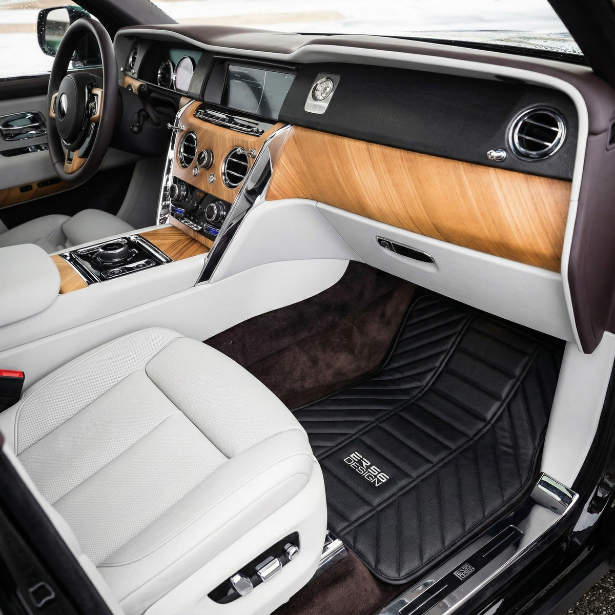 Black Leather Floor Mats for Rolls Royce Cullinan (2018-2025) ER56 Design