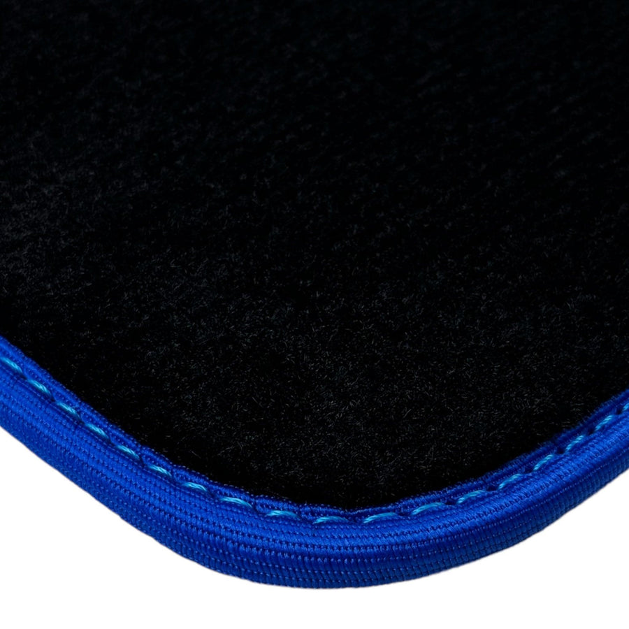 Black Mats For BMW M5 G90 (2023-2026) Sedan | Blue Trim - AutoWin