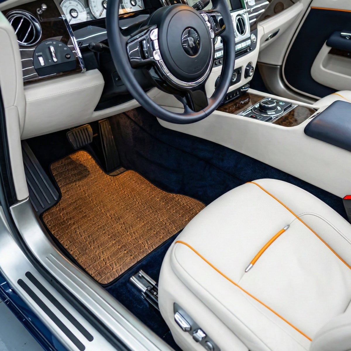 Interior look of floor mats for Rolls-Royce Dawn (2016-2023)