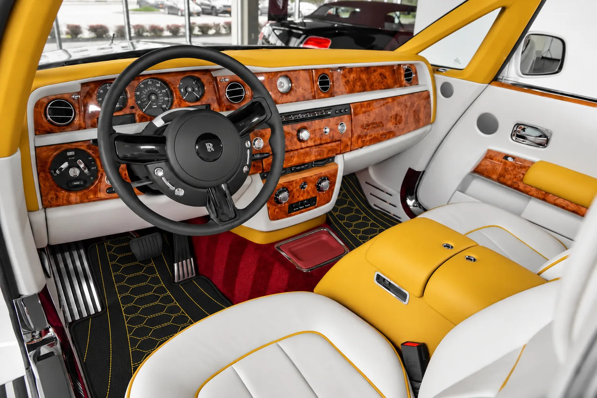 Customizable Leather Floor Mats with AW36 Pattern for Rolls Royce Phantom Drophead Coupe (2007-2016) inside the vehicle