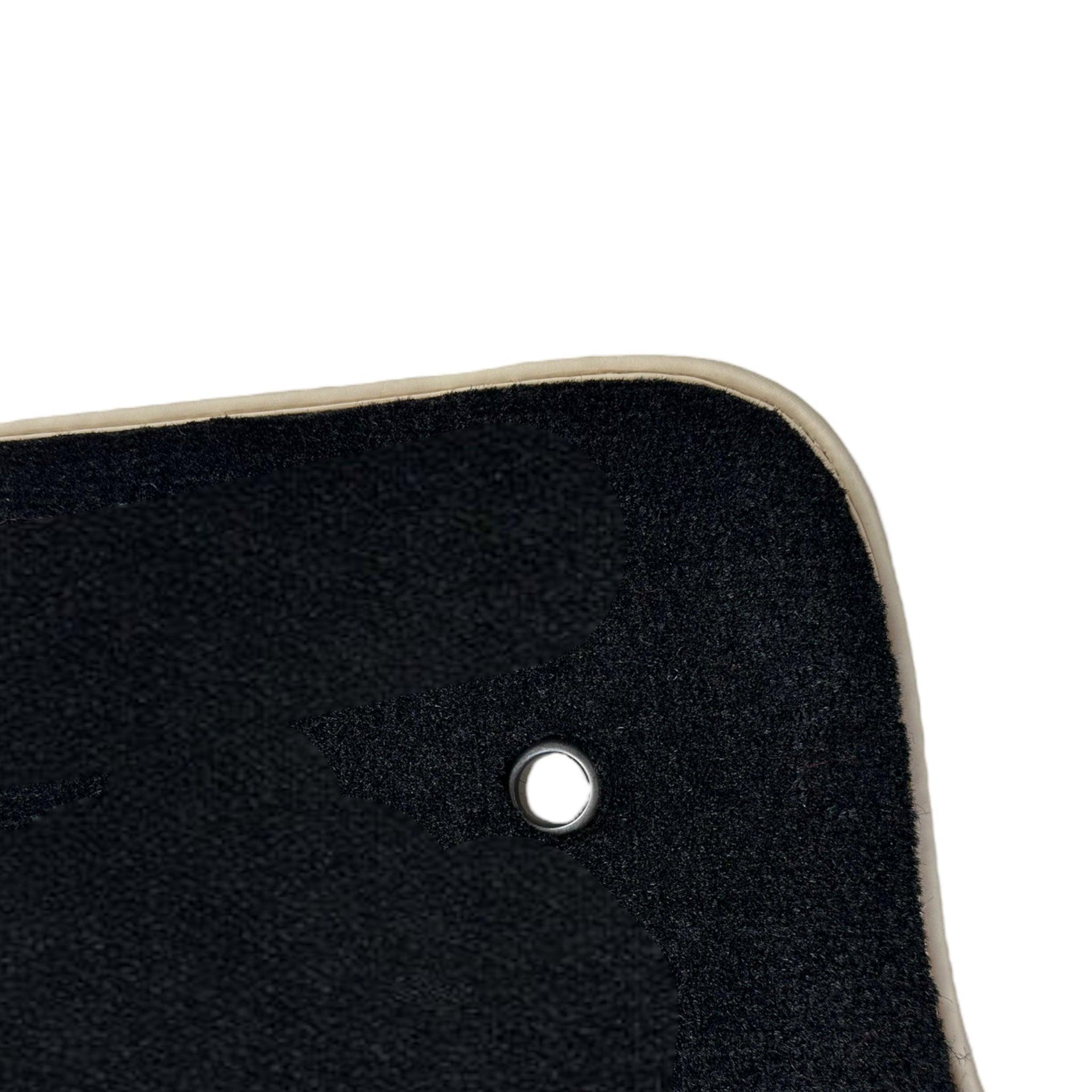 Floor Mats For Chevrolet Equinox (2005-2008) ER56 Design - AutoWin