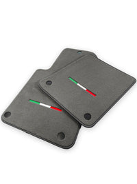 Graue Autofußmatten für Ferrari 612 Scaglietti 2005-2011 Italienische Edition - AutoWin