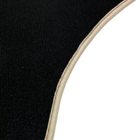 Black Floor Mats For Toyota RAV4 (2000-2003) - AutoWin